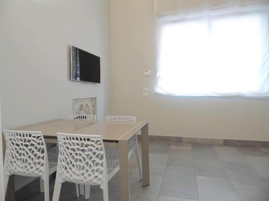 Isola Apartment Pastrengo Милано Екстериор снимка